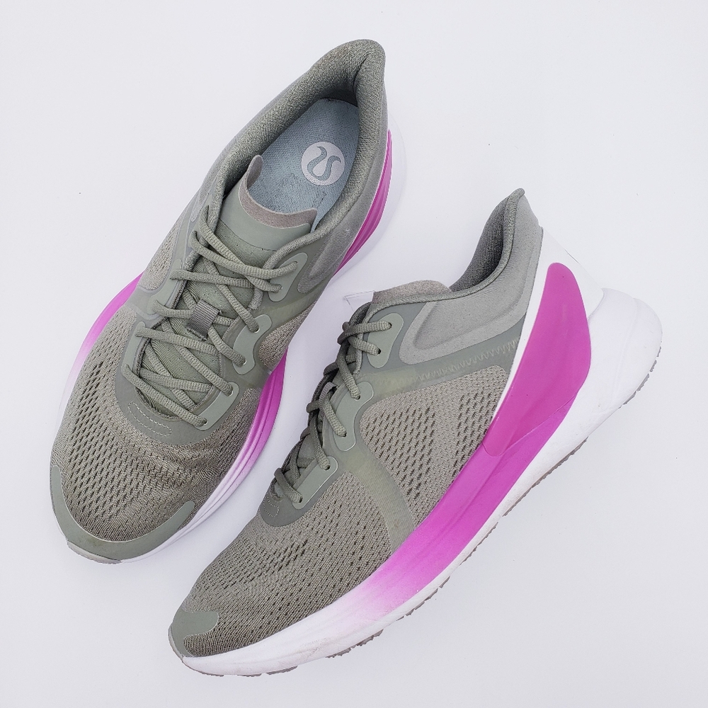 Lululemon Blissfeel‎ Women's 10.5 Running Shoe Snekaer Rosemary Green Purple
